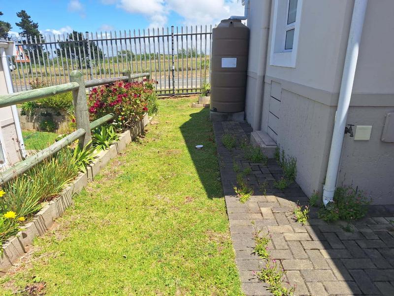 2 Bedroom Property for Sale in Mossel Bay Western Cape